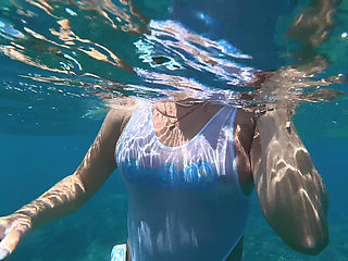 Big Ass Beauty Kayci Kaylani Nude Underwater Diving and Masturbation