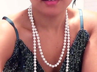 Calisa Bliss' Roaring '20s Jerk off Instruction 4K POV Seduction Awaits!