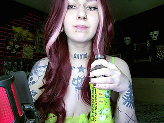 Alternative redhead drinking and burping