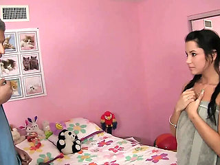 Young Teen Tanner Mayes Loves Getting Fucked By Elderly Herschel Savage