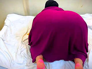 Aria Mia Stuffs Toy into Chubby Big Ass, Close-Up Pleasure