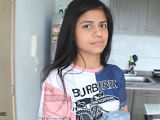 Extreme Creampie! Hot Stepsister Drips Semen- Porn in Spanish