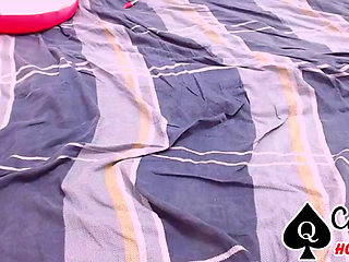 Hotwife Showing Herself to Get a Lover