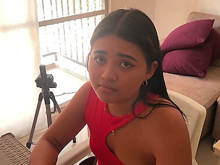 Stepsister Doesn't Want to Do Her Diet and Eats Her Stepbrother's Cock with a Little Dessert