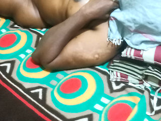 Tamil married aunty enjoy the massage