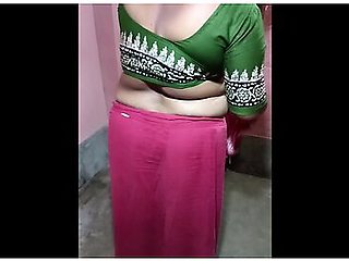 Stepmom Opened Her Saree Blouse And Gave An Interview