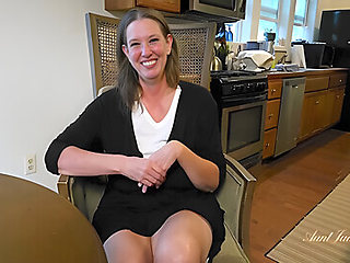 Busty Mature Amateur Autumn Sucks Off The Delivery Guy