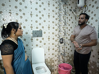 Hot Desi Indian Plumber Sex with Home Owner Bhabhi with Huge 8 Inch Cock