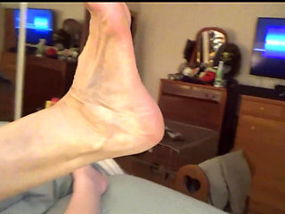 Best Hand & Foot Job Ever Lots of Cum on Mature High Arched Feet