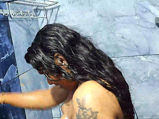Vaishnavy Bath Full Nude