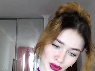 Hot Busty Webcam Babe Masturbate Solo