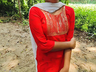 Mili Bhabi Desi Village Girl Tight Pussy Fuck in Jungle - Indian Sex Outdoor