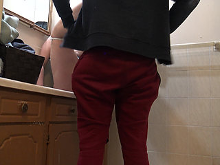 Cuckold Husband Creampie Clean up After Stranger Fucked His Wife