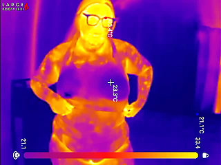 Sports Bra Try-on, Boob Bounce Tests, Naked Twerk Tease Thermal POV