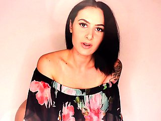 Brunette babe chelsea french solo masturbation