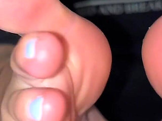 Sweaty Foot Worship JOI by Ivys Feet