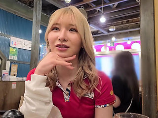 Part 1: Easygoing and Sexy Host Addict!