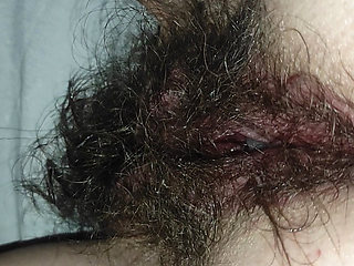 Hairy pussy squirting and creampie