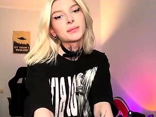 Solo Amateur Blonde Teen Homemade Pussy Masturbation