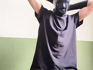 playing wiht myself in latex hood