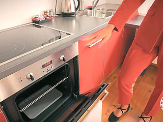 Housewife Joana Intense Blows off the Craftsman