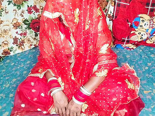 Desi Honeymoon Sex Video Hindi Audio – Claire Vaise in Red Saree and Blouse Having Fun
