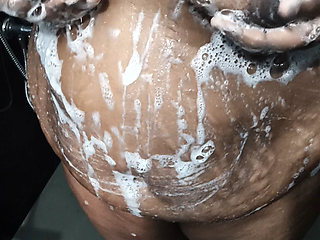 My stepbrother wife bathing videos nude I get this chance after 4 month  she is not accepted