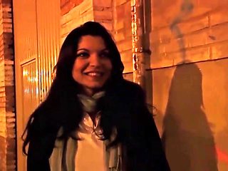 From the nun school to the FAKings' school in just one day: Aroa