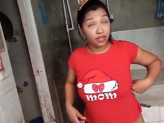 18 year old brunette big saggy tits from New York United States fucking her stepbrother's big dick tatuaj