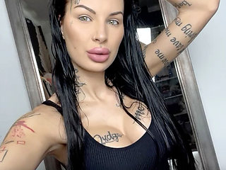 Hot User Fuck with a Massive Facial!