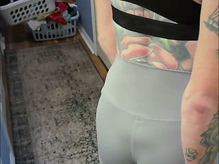 Wetting Compilation: Jeans, Leggings, Daisy Dukes & More