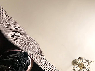 Vivienne L'amour - Giantess Swallows You Whole