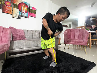 Naughty Pregnant Stepsister Measures My Giant Cock Thinking It's Small - Chiky & Julianaburning