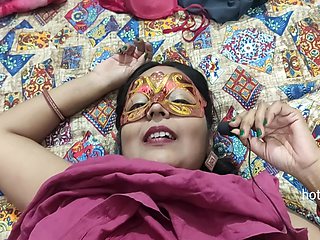 Saree Wear In Teen 18+ Indian Hot Wife Wear In Saree Really Enjoyed Fuck Nd Orgasam