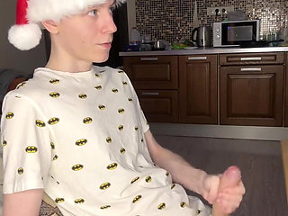 Naughty Solo Session Floods Twink Abs with Cum