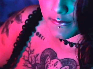 Lesbian Goddesses Foot Worship Session