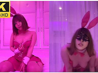 ハメ撮りtンハした子にコスフレさせて中出し