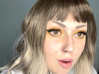 Wank in Bed Next to Wifey