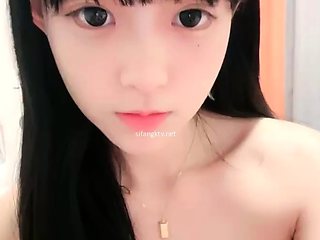 Pussy close up by slutty teen on cam