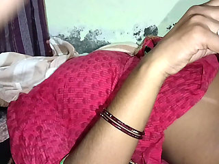 Bhabhi kar rahe hai Bus