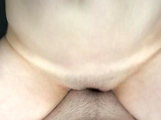 Wake up! Good Morning! I Opened My Eyes and Saw Anna Rubbing Oil on My Cock... POV