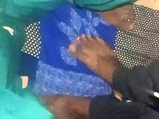 Husband didn't leave even though he was pregnant