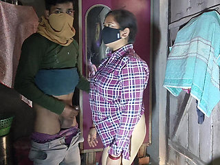 Dewar took off the jeans and made a lot of chadai