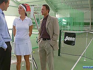 Very Hot Cuckold Woman Fucks With Double Penetration. She Likes To Feel Used And A Little Bitch