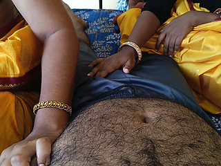 Threesome hard bed fucking