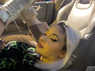 A Street Slut Gave Herself Away for Free