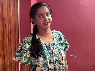 DESI VILLAGE GIRL EXPERIENCED FIRST TIME DOGGY STYLE