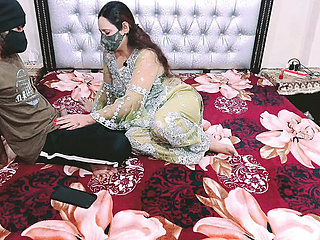 First Time Step Mom Anal Doggystyle - Desi Indian Homemade Sex