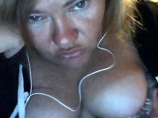 Big-Breasted American Woman on Webcam HD