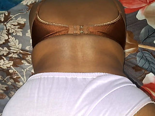 Chubby Arab step mom round ass
